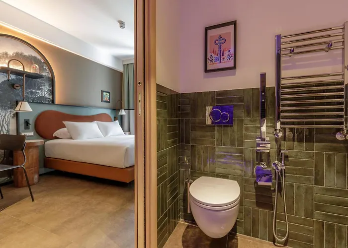 Hotel The Spring House Vatican, Tapestry Collection By Hilton Rom